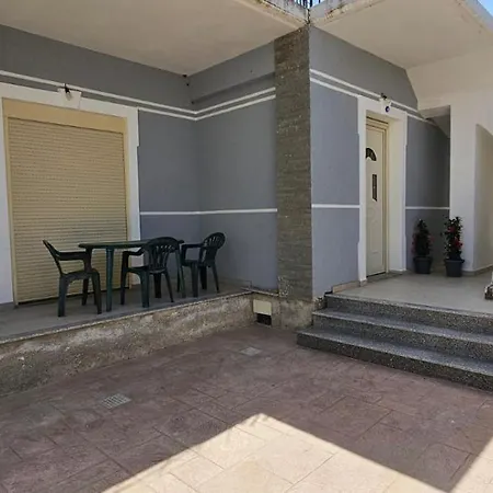 Apartment Ambla *