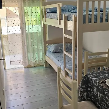 Apartment Ambla *